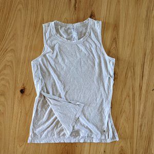 Fabletics high-low side-slit sleeveless heather beige top